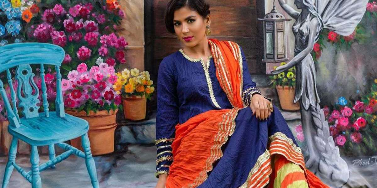 What Makes Designer Pakistani Clothes Stand Out in the Fashion Industry?